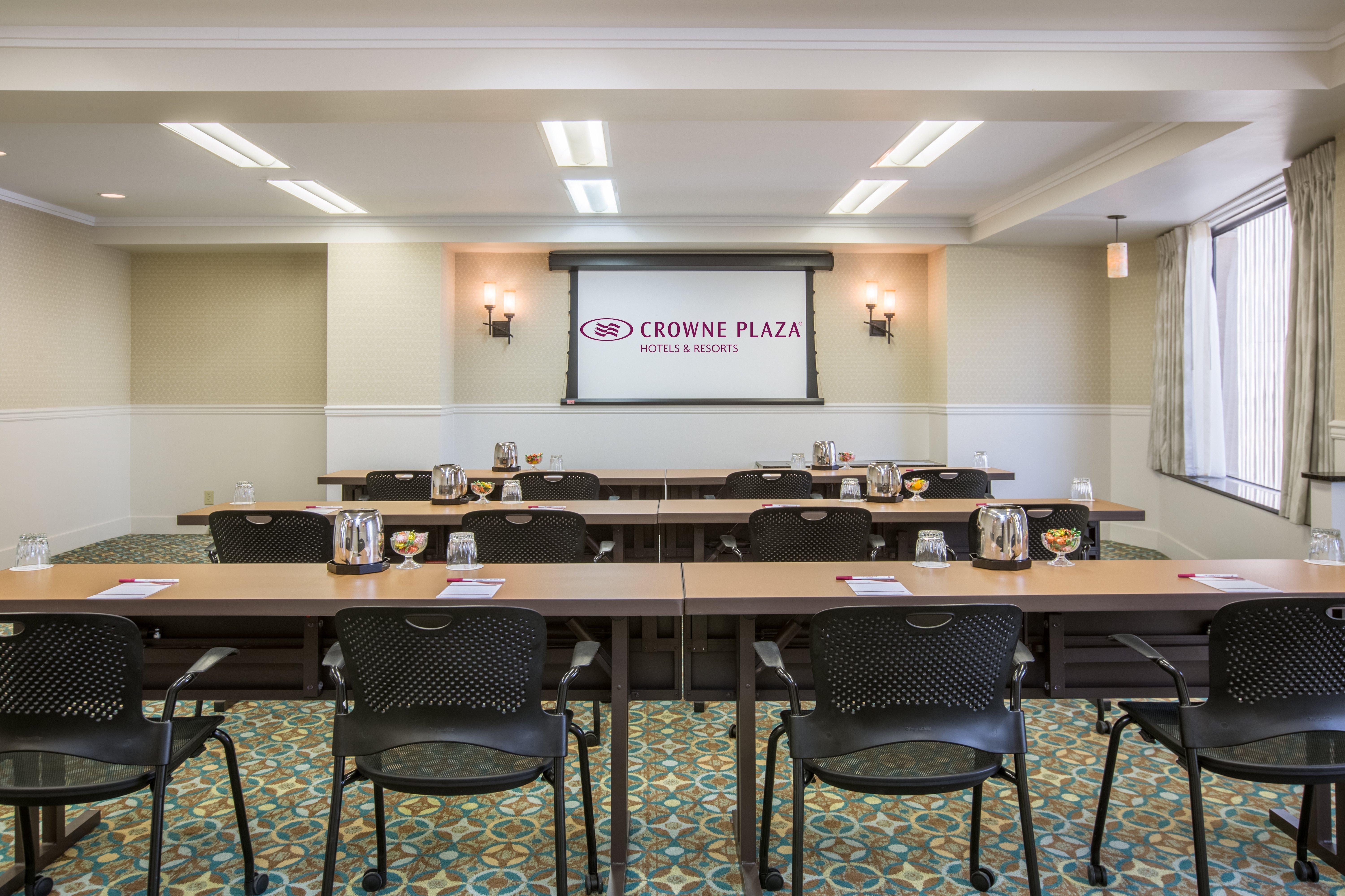 Crowne Plaza Seattle Newly Renovated With No Resort Fee Exterior photo
