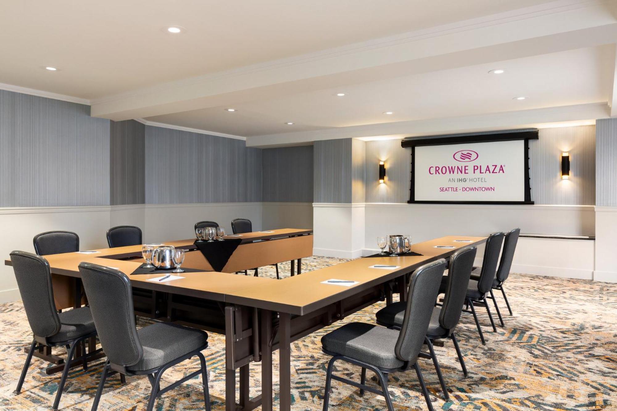 Crowne Plaza Seattle Newly Renovated With No Resort Fee Exterior photo